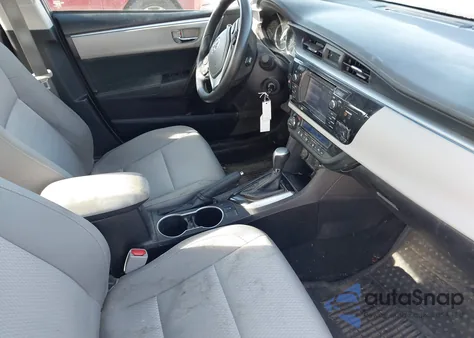 2016 Toyota Corolla Le z USA, uszkodzony, nr VIN 2T1BURHE8GC704996